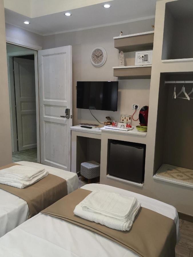 Guesthouse Luisella 칼리아리 외부 사진